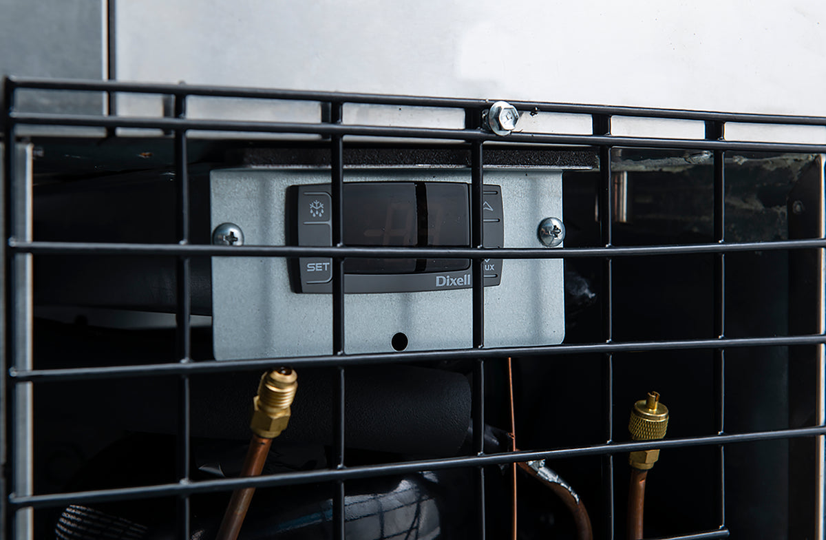 DUKERS DHBC50 50" Bottle Cooler
